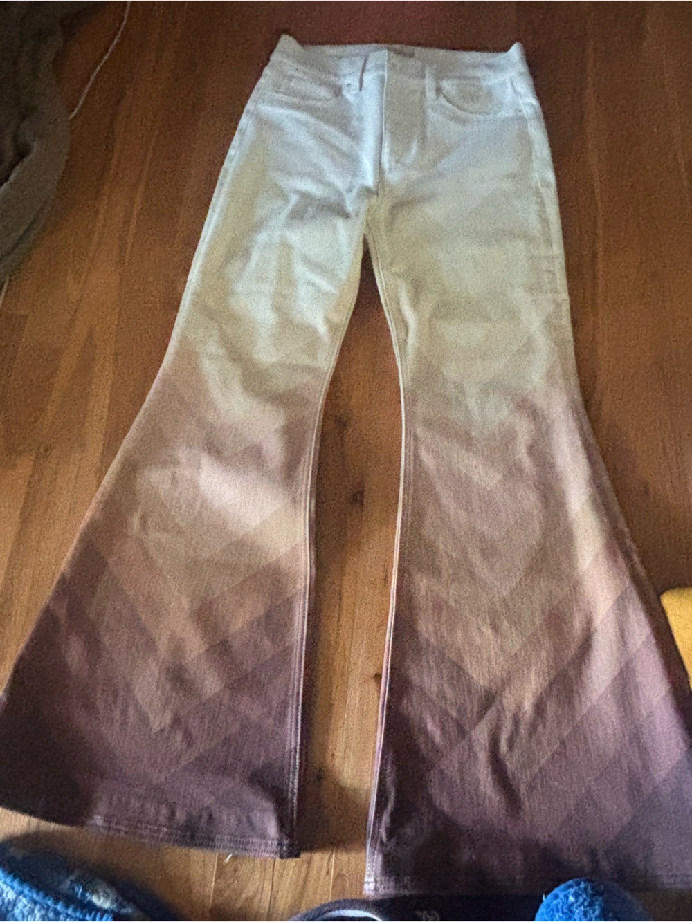 Alice + Olivia Ombre Bootcut Jeans in Cream and Brown